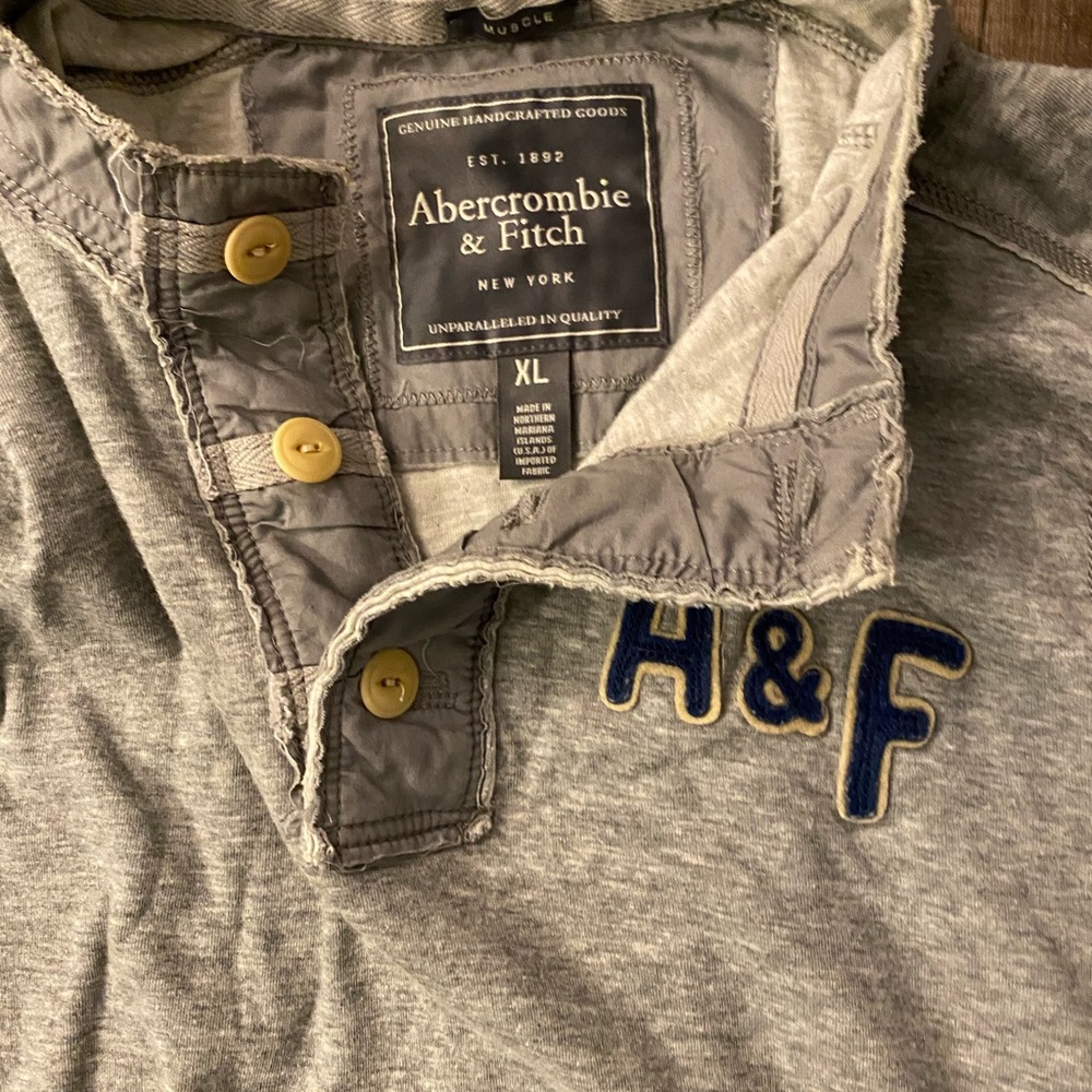 Abercrombie & Fitch Light Sweatshirt - Picture 4 of 7